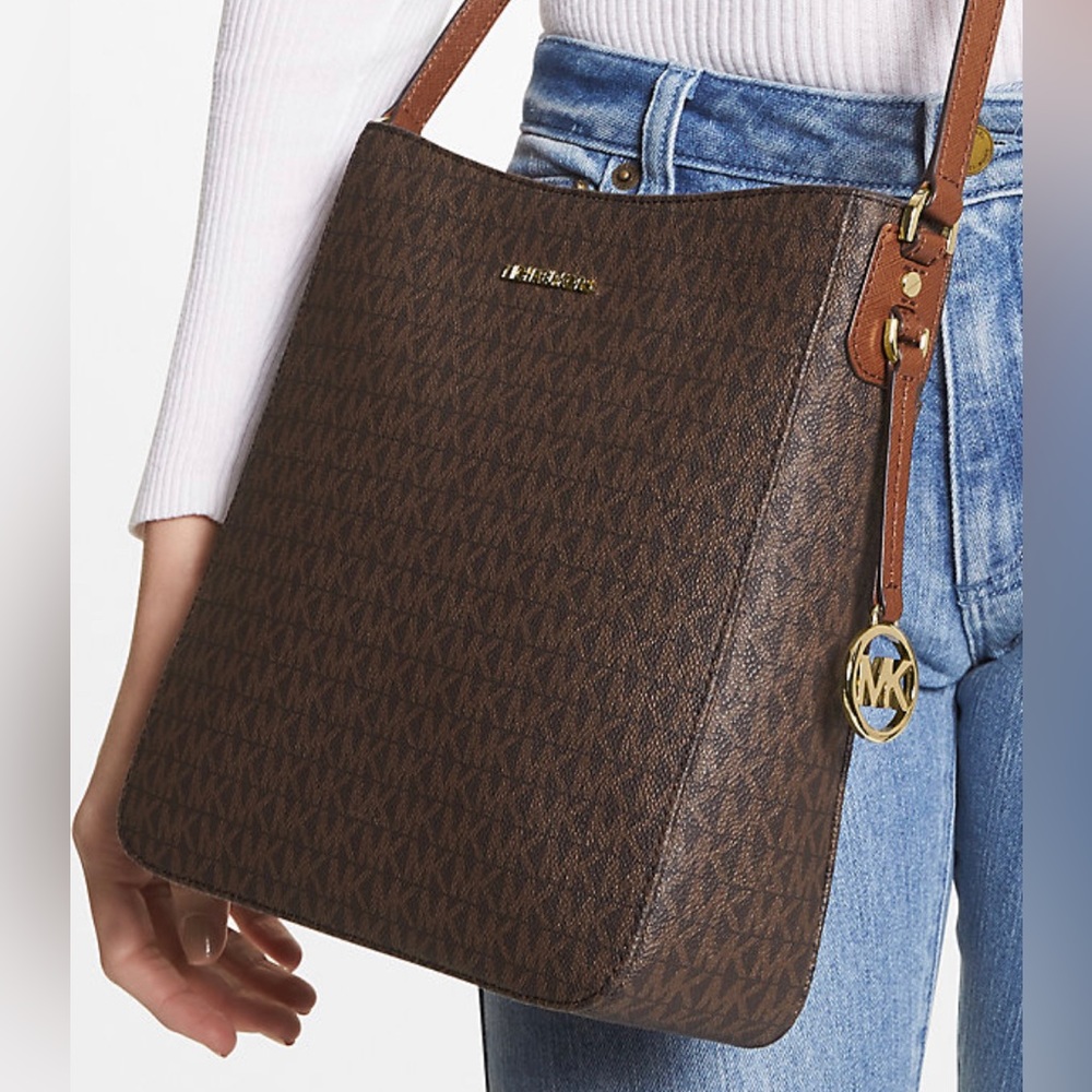 Michael Kors Jet Set Travel Signature Large Messenger Bag – Brown AUTHENTIC NWT